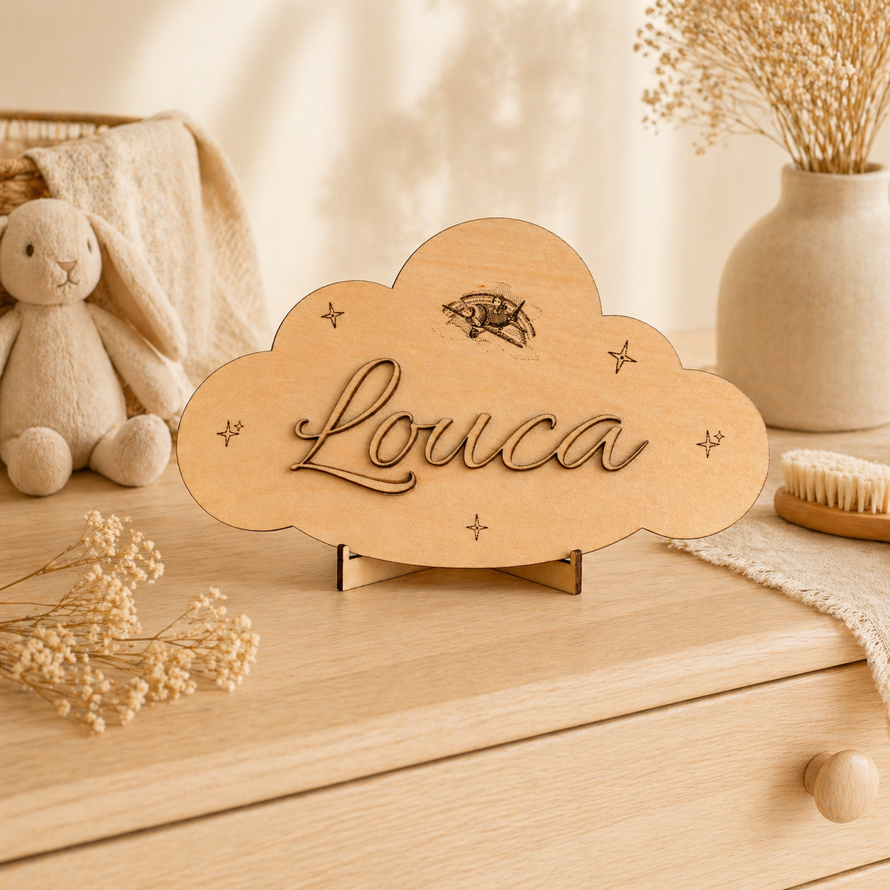 Plaque prénom nuage personnalisée en bois – Décoration chambre bébé garçon